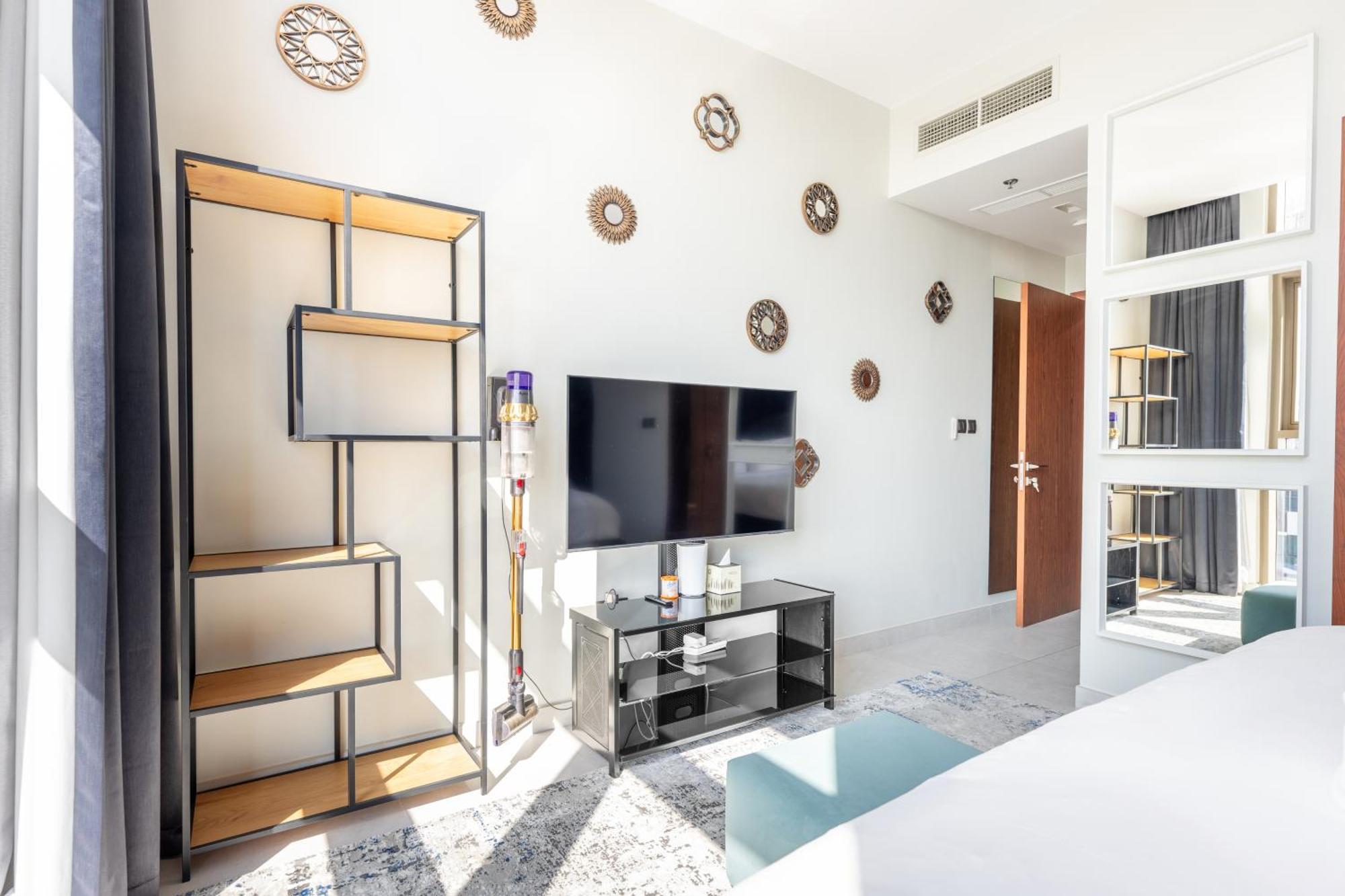 Exclusive Marina Stay - Posh 3Br With Stunning Views Дубай Экстерьер фото